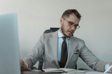 lawyer18